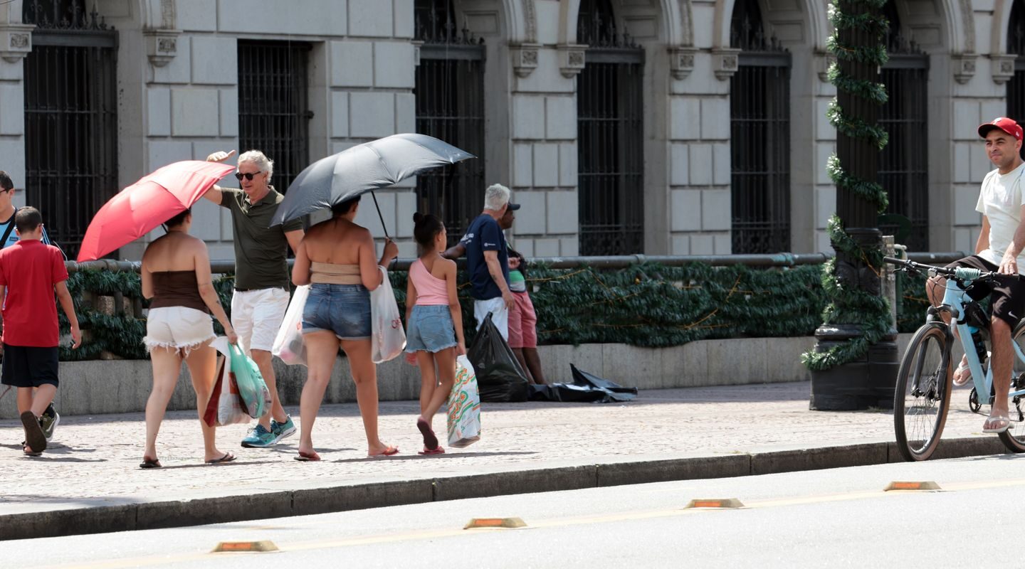 Onda de calor eleva temperaturas em grande parte do país