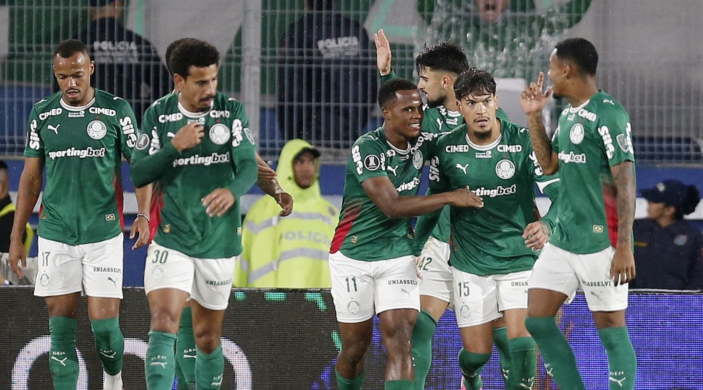 Palmeiras vence Cerro Porteño fora e vai às quartas da Libertadores