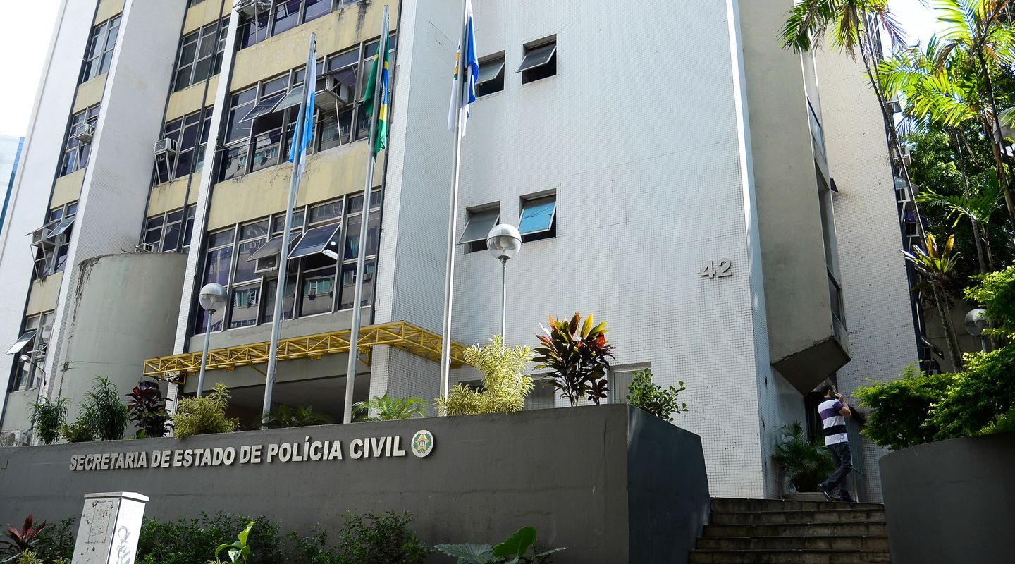 Polícia do Rio faz operações para prender dezenas de integrantes do CV