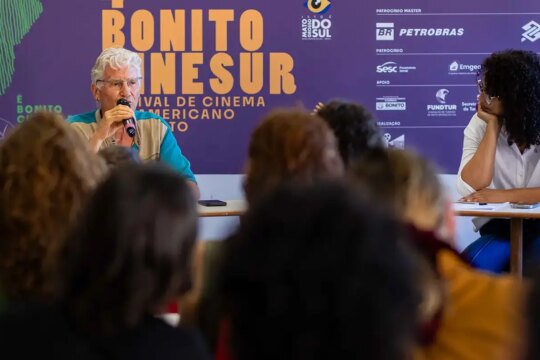 Projeto Vídeo nas Aldeias alerta para risco de perder acervo