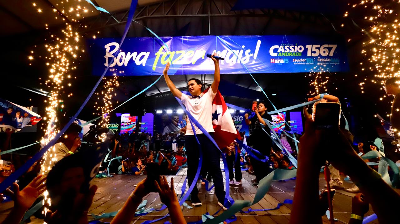 Multidão participa de lançamento da candidatura de Cássio Andrade em Belém