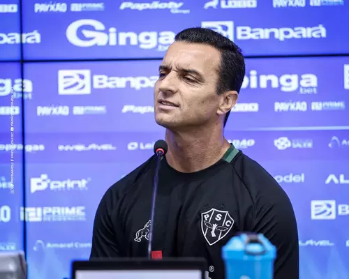 Paysandu demite Júnior Rocha após duas derrotas no quadrangular da Série C