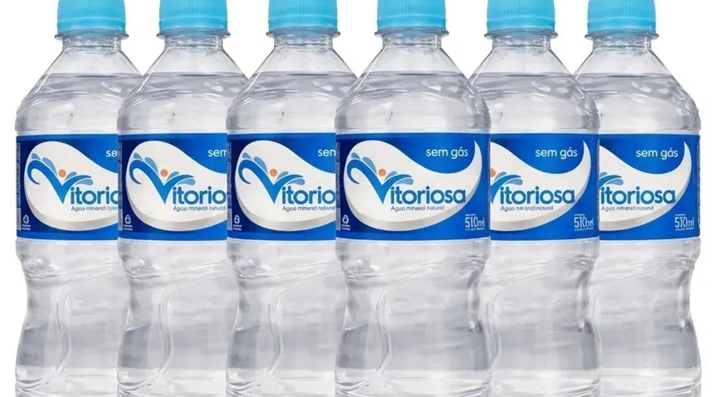 Anvisa interdita água mineral por conter coliformes; saiba qual