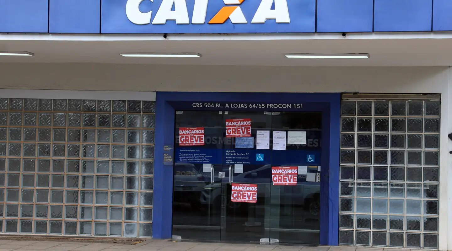 Empregados da Caixa rejeitam proposta da empresa e greve continua