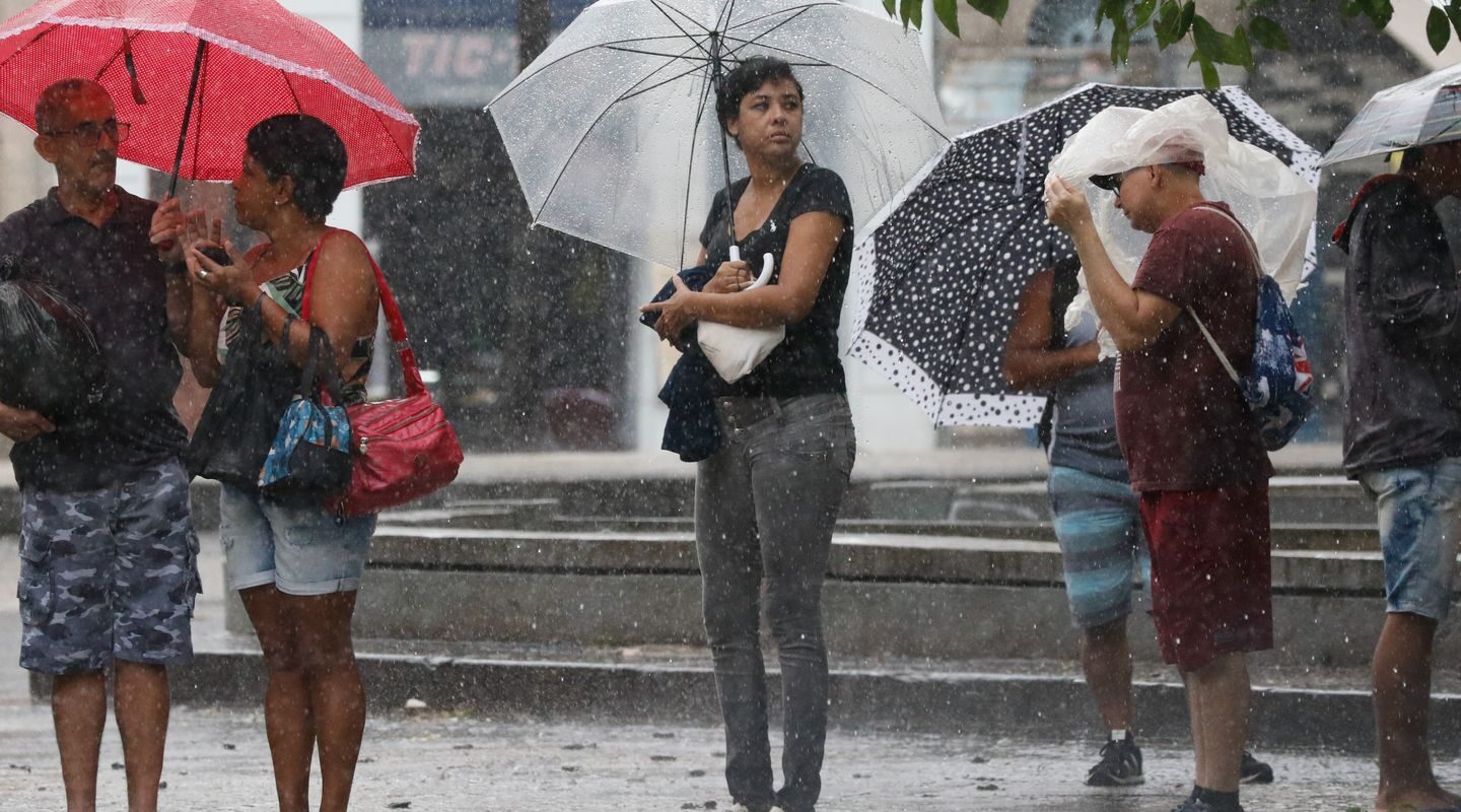 Inmet alerta para tempestades no Sudeste e Sul do país