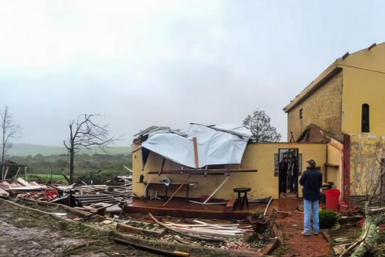 Inmet lança alerta de ciclone extratropical na Região Sul esta noite