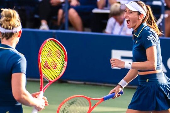 Luisa Stefani vai às semifinais do US Open e sobe no ranking mundial