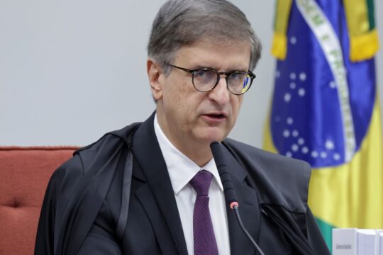 PGR repete pedido por acesso integral a dados de Vorcaro