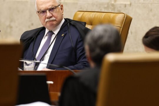 Presidente do STF diz que gravidade dos fatos não autoriza atalhos