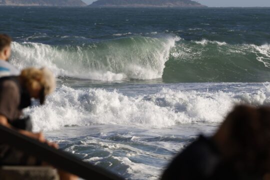 Rio terá dia de chuva, com temperatura em declínio e mar de ressaca