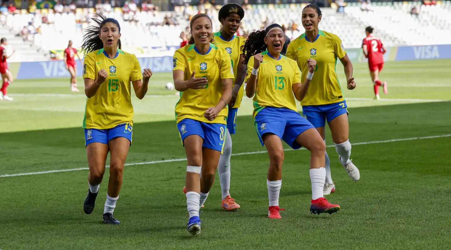 Seleção feminina derrota Canadá e avança às oitavas do Mundial Sub-20