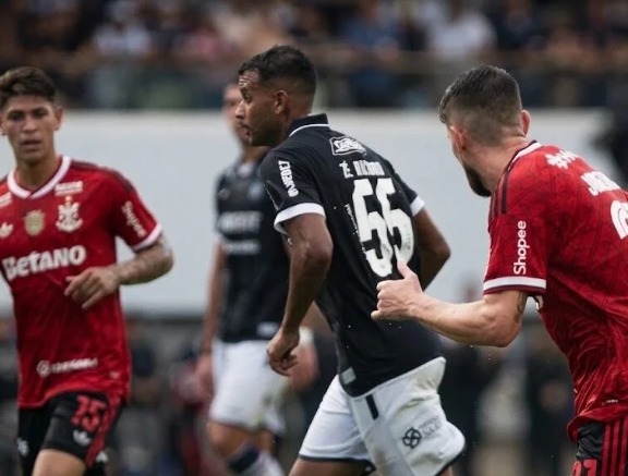 Remo faz jogo duro, mas perde para o Flamengo e se complica na Série A