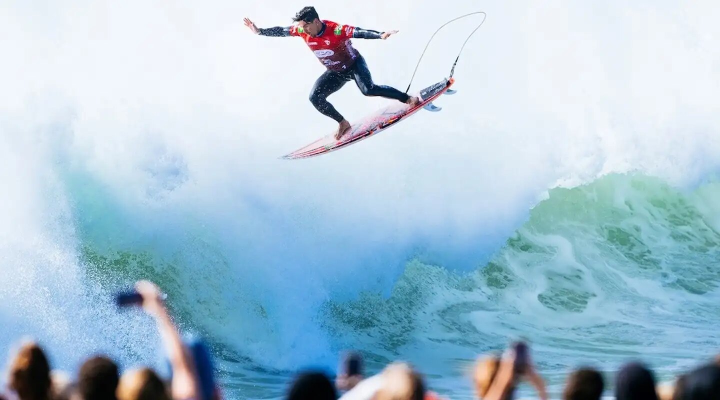 Surfe: Medina é vice-campeão em Peniche e sobe para 4º no ranking