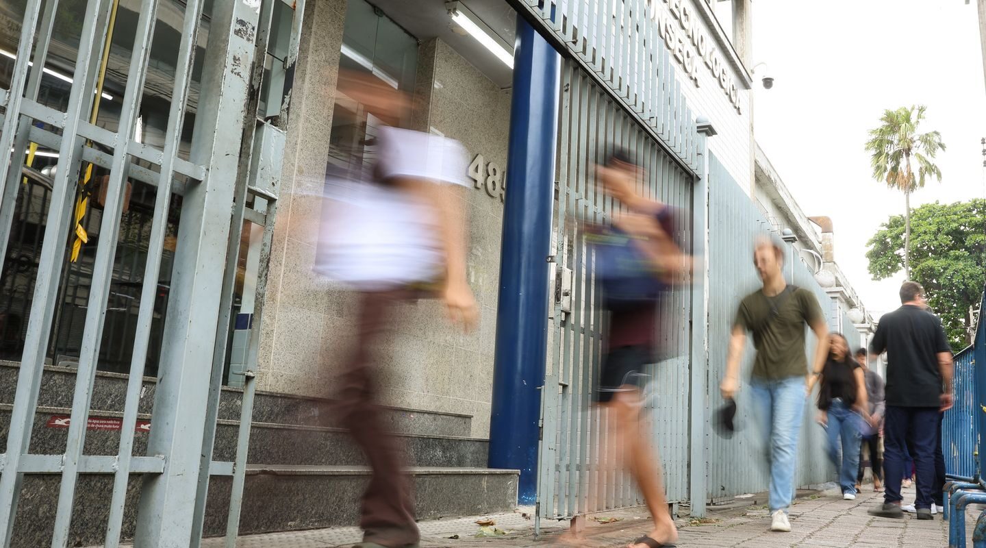 Termina neste domingo prazo escolher idioma da prova do Enem 2026